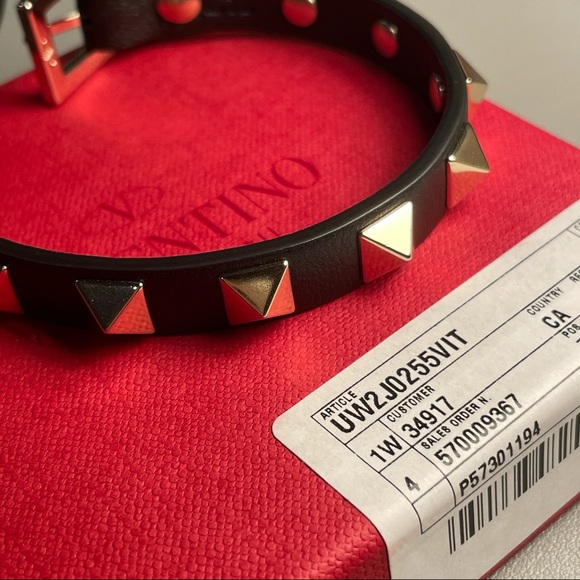 Brand New Valentino Rockstud Bracelet 100％ Real - Picture 7 of 8